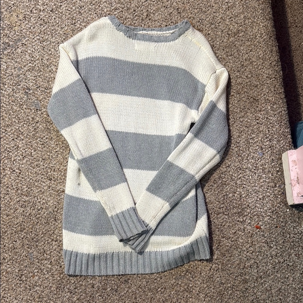 Aeropostale Gray and Cream Striped Sweater